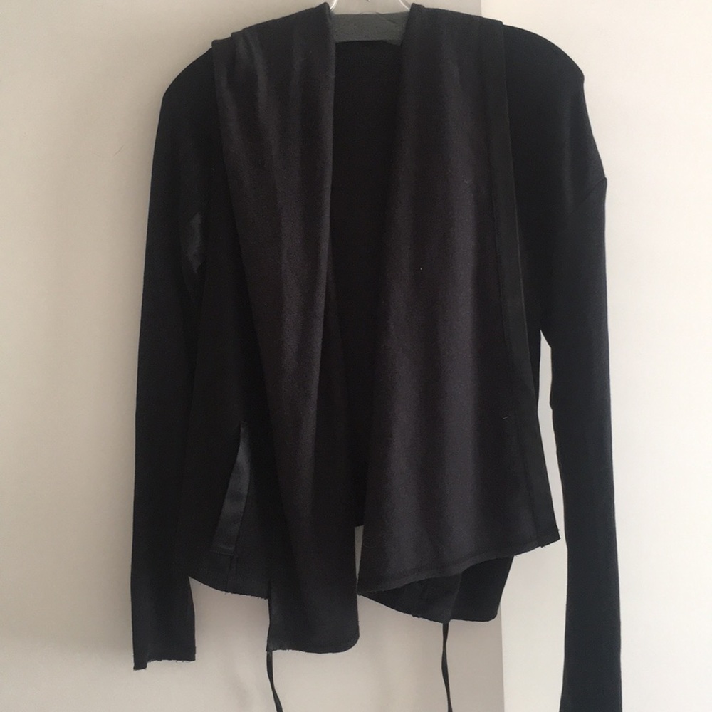 Workout jacket